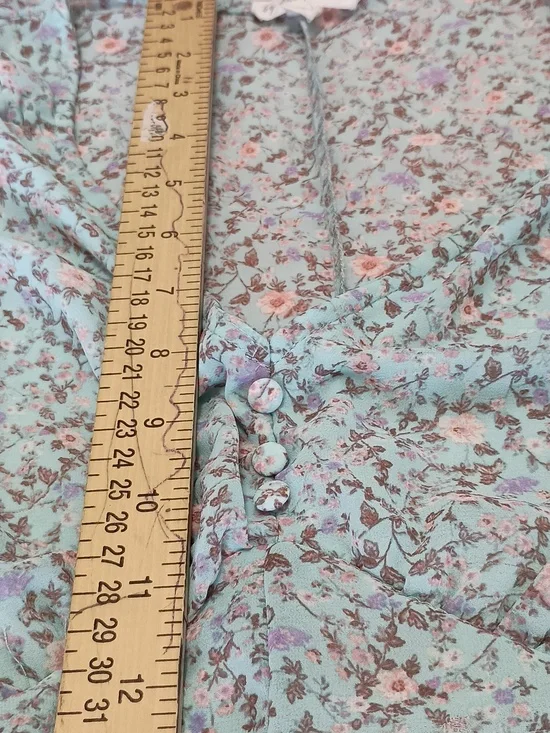 By The River Light Green Floral Puff-Sleeve Maxi Dress - Picture 7 of 11